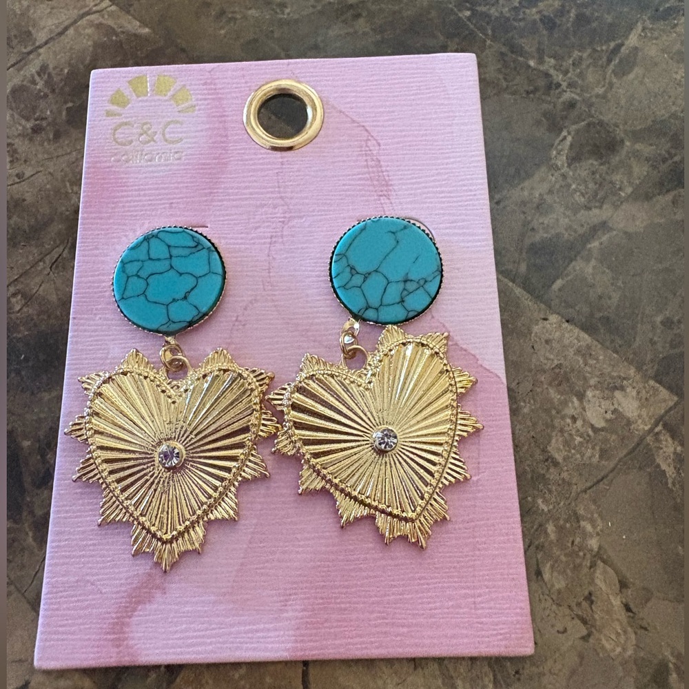C&C California NWT  Turquoise and Gold Heart Earrings